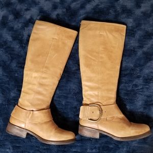 Steve Madden Larent Soft Leather Boots